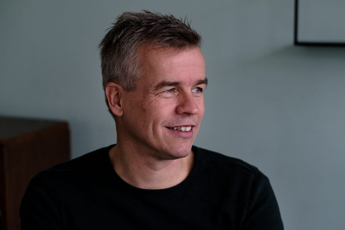 Portretfoto van Peter Portretfoto van Peter